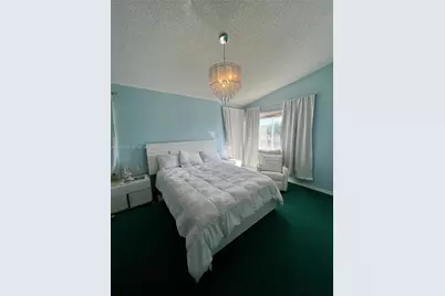1401 NW 187th Ave, Pembroke Pines, FL 33029 - Photo 37