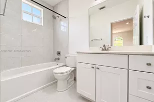 7772 NW 114th Pl, Doral, FL 33178 - Photo 29