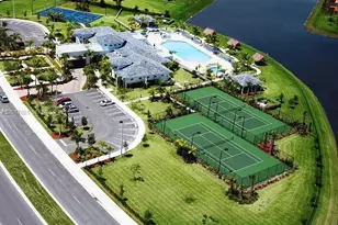 7772 NW 114th Pl, Doral, FL 33178 - Photo 9