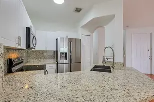 7772 NW 114th Pl, Doral, FL 33178 - Photo 19
