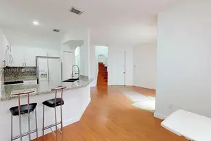 7772 NW 114th Pl, Doral, FL 33178 - Photo 17