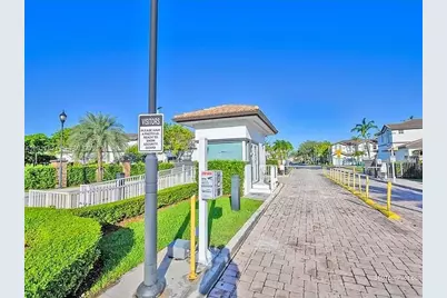 7772 NW 114th Pl #0, Doral, FL 33178 - Photo 47
