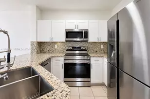 7772 NW 114th Pl, Doral, FL 33178 - Photo 15