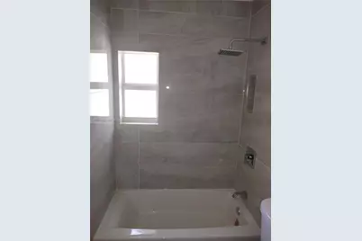 300 S Biscayne River Dr, Miami, FL 33169 - Photo 39