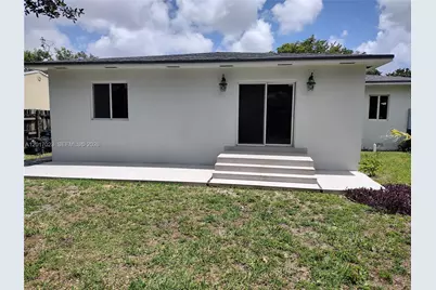 300 S Biscayne River Dr, Miami, FL 33169 - Photo 21