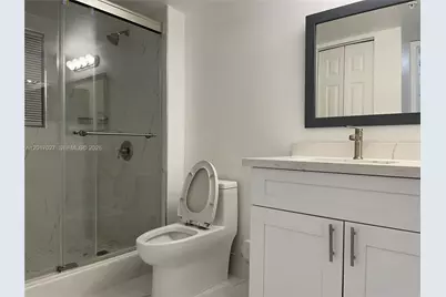 720 SW 111th Ave #101, Pembroke Pines, FL 33025 - Photo 5
