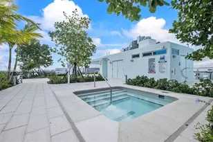 9221 E Bay Harbor Dr, Bay Harbor Islands, FL 33154 - Photo 25