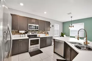 1392 SE 26th Ter, Homestead, FL 33035 - Photo 17