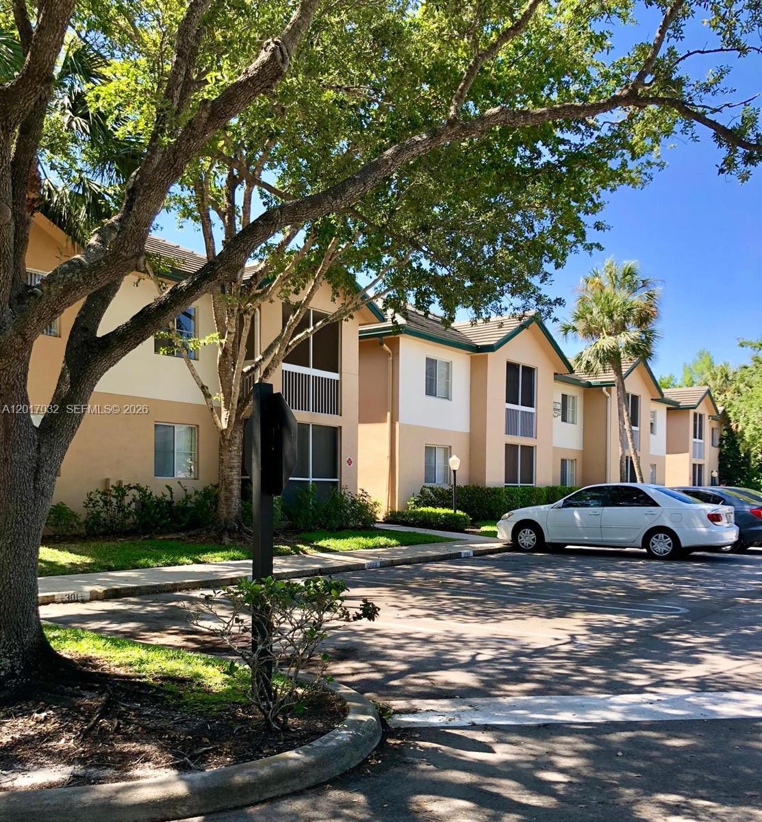 9855 Westview Dr #723 - 9855 Westview Dr #723, Coral Springs, FL 33076 Luxury Property | Jose Angel Pina