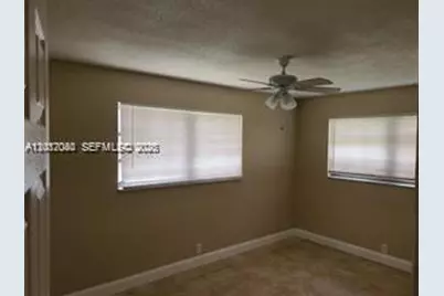 2713 NW 47th Ter #504, Lauderdale Lakes, FL 33313 - Photo 9