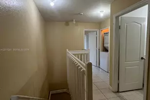 7080 NW 177th St, Hialeah, FL 33015 - Photo 21
