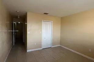 7080 NW 177th St, Hialeah, FL 33015 - Photo 13