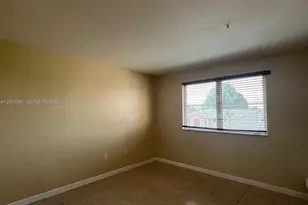 7080 NW 177th St, Hialeah, FL 33015 - Photo 19