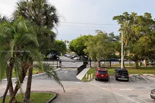 1770 NE 191st St, Miami, FL 33179 - Photo 27
