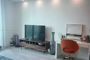 950 Brickell Bay Dr, Miami, FL 33131 - Photo 15