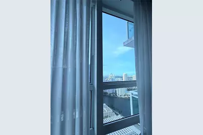 950 Brickell Bay Dr #4208, Miami, FL 33131 - Photo 1