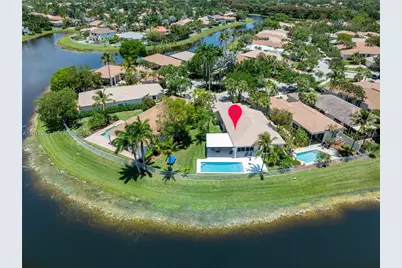 2576 Bay Pointe Dr, Weston, FL 33327 - Photo 1