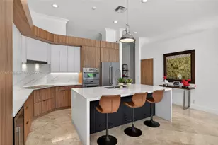 2576 Bay Pointe Dr, Weston, FL 33327 - Photo 15