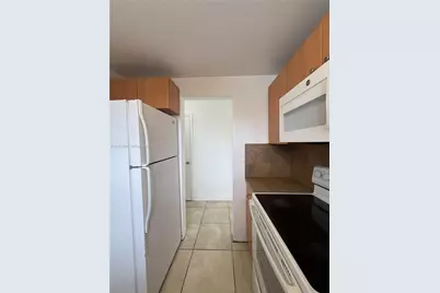 3100 W Flagler St #312, Miami, FL 33135 - Photo 5