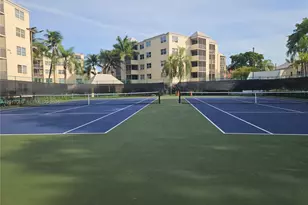 8290 Lake Dr, Doral, FL 33166 - Photo 17