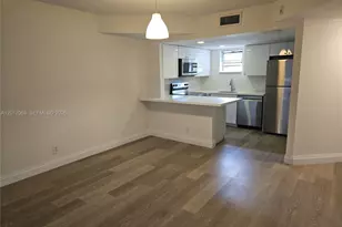 8290 Lake Dr, Doral, FL 33166 - Photo 5