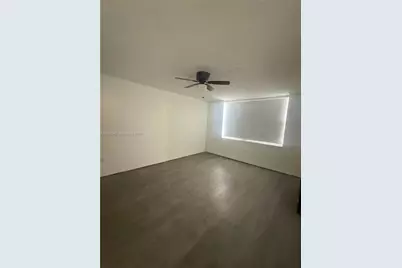 2750 NE 183rd St #T-211, Aventura, FL 33160 - Photo 21