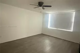 2750 NE 183rd St, Aventura, FL 33160 - Photo 21