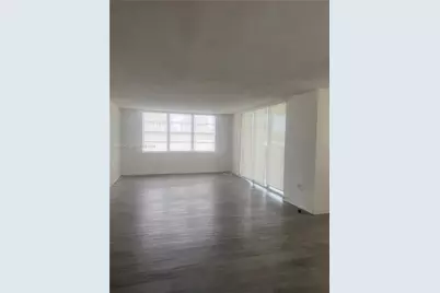 2750 NE 183rd St #T-211, Aventura, FL 33160 - Photo 27