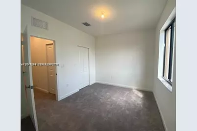 575 NE 208th Ter #575, Miami, FL 33179 - Photo 29