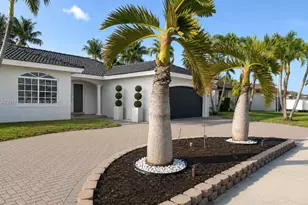 15425 SW 168th Terrace, Miami, FL 33187 - Photo 1