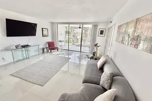 3051 S Palm Aire Dr, Pompano Beach, FL 33069 - Photo 13