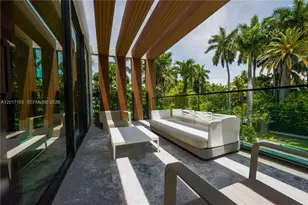 2520 Shelter Ave, Miami Beach, FL 33140 - Photo 9
