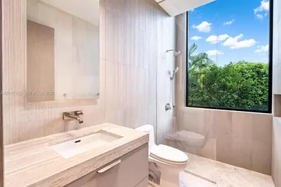 2520 Shelter Ave, Miami Beach, FL 33140 - Photo 33