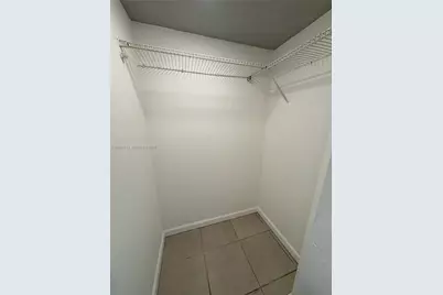 600 NE 36th St #1515, Miami, FL 33137 - Photo 11