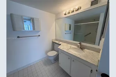 600 NE 36th St #1515, Miami, FL 33137 - Photo 13