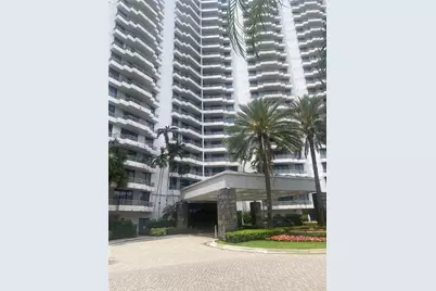 3300 NE 191st St #1906, Aventura, FL 33180 - Photo 1