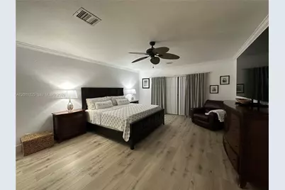 2908 Bayview Dr, Fort Lauderdale, FL 33306 - Photo 25