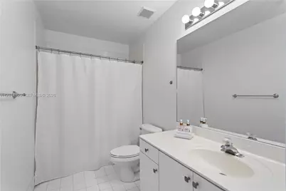 1240 Grant St, Hollywood, FL 33019 - Photo 21