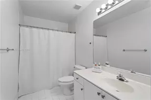 1240 Grant St, Hollywood, FL 33019 - Photo 21