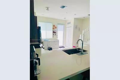 6453 NW 102nd Path #108, Doral, FL 33178 - Photo 5