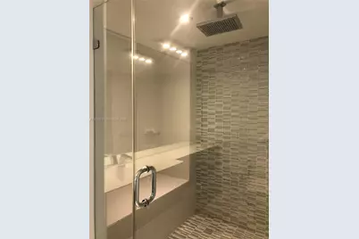 19390 Collins Ave #907, Sunny Isles Beach, FL 33160 - Photo 5