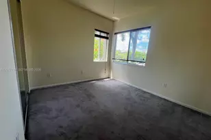 3500 Oaks Clubhouse Dr, Pompano Beach, FL 33069 - Photo 23