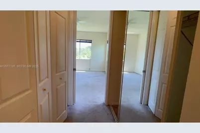 3500 Oaks Clubhouse Dr #211, Pompano Beach, FL 33069 - Photo 15