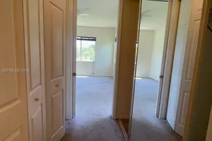 3500 Oaks Clubhouse Dr, Pompano Beach, FL 33069 - Photo 15