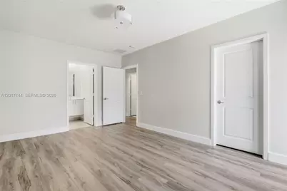 4426 83rd Pkwy, Doral, FL 33166 - Photo 15