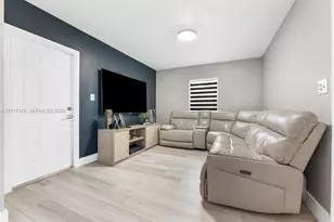 1300 SW 34th Ave, Fort Lauderdale, FL 33312 - Photo 9