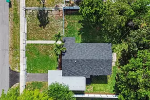 580 NW 194th Terrace, Miami Gardens, FL 33169 - Photo 3