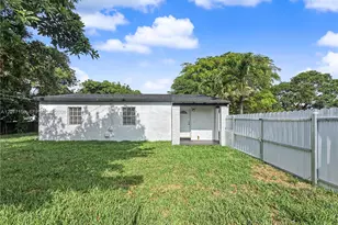580 NW 194th Terrace, Miami Gardens, FL 33169 - Photo 5