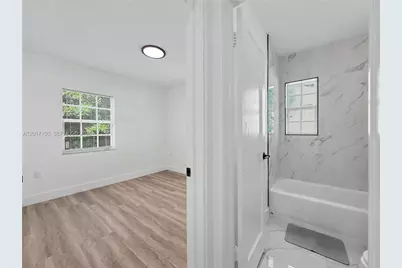 580 NW 194th Ter, Miami Gardens, FL 33169 - Photo 19