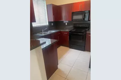 1021 SE 23rd Ave #1, Homestead, FL 33035 - Photo 7
